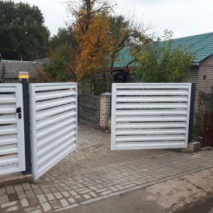 Ворота распашные Жалюзи